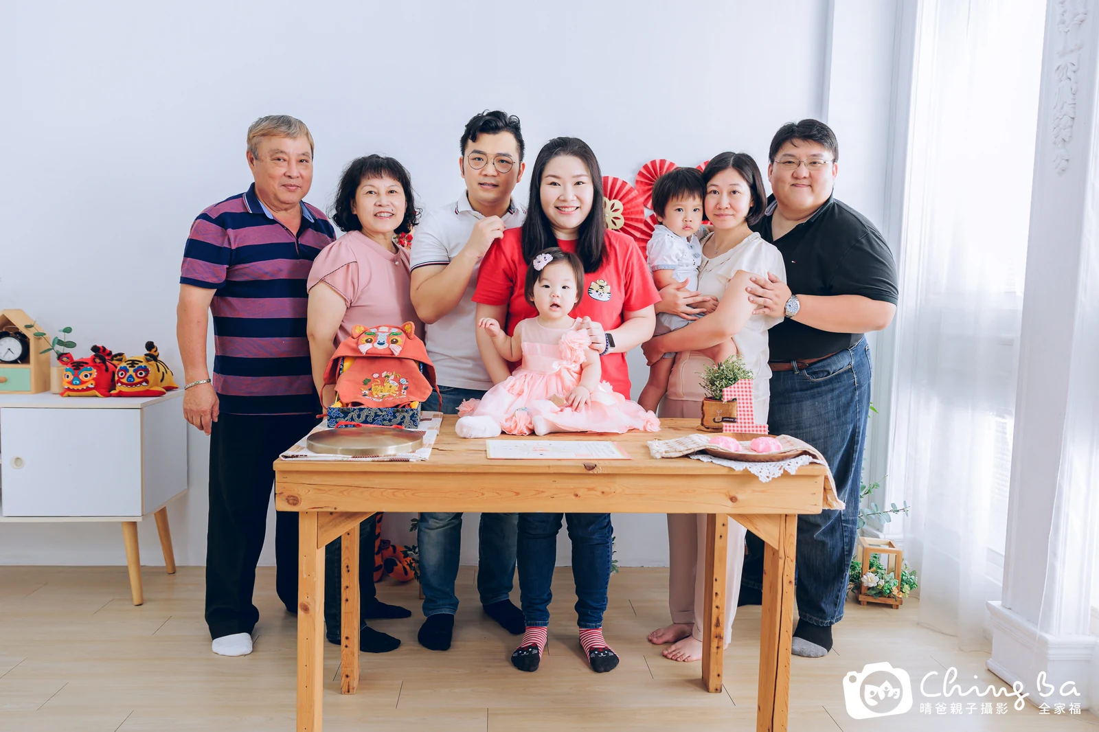 櫻桃在台中拍小家庭抓周的珍貴一刻