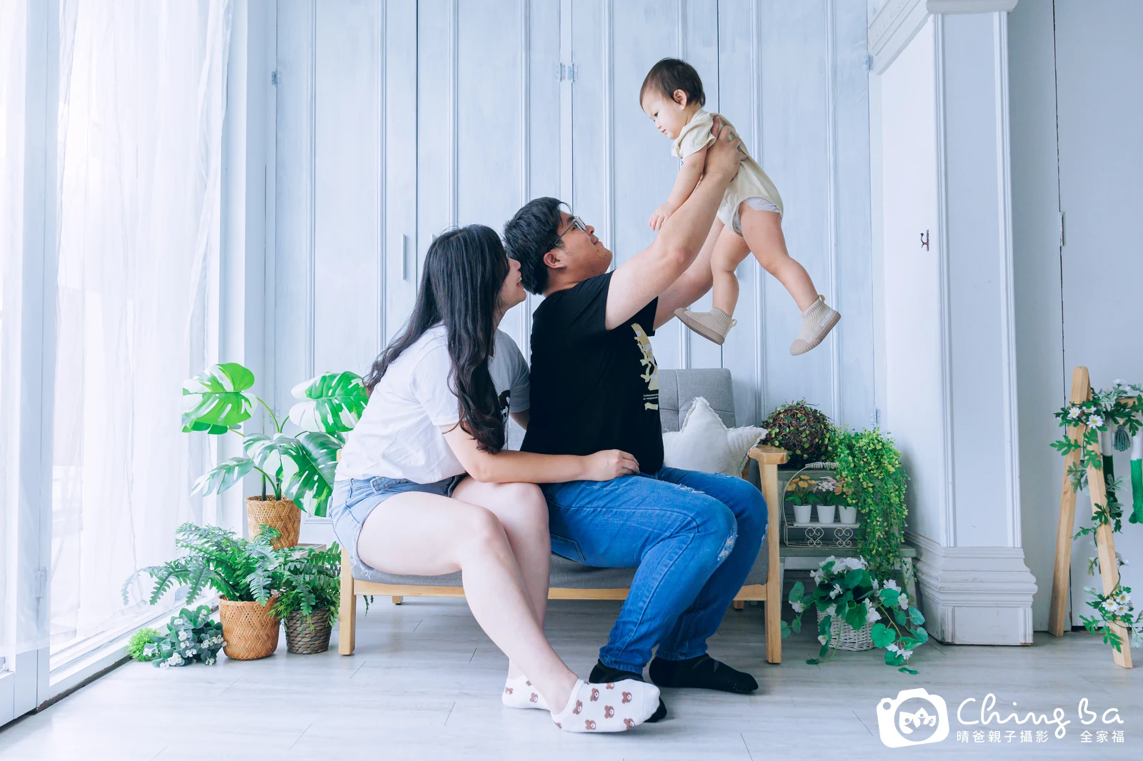 萱萱 約 1 歲寶貝 台中小家庭抓周紀念照｜晴爸親子攝影