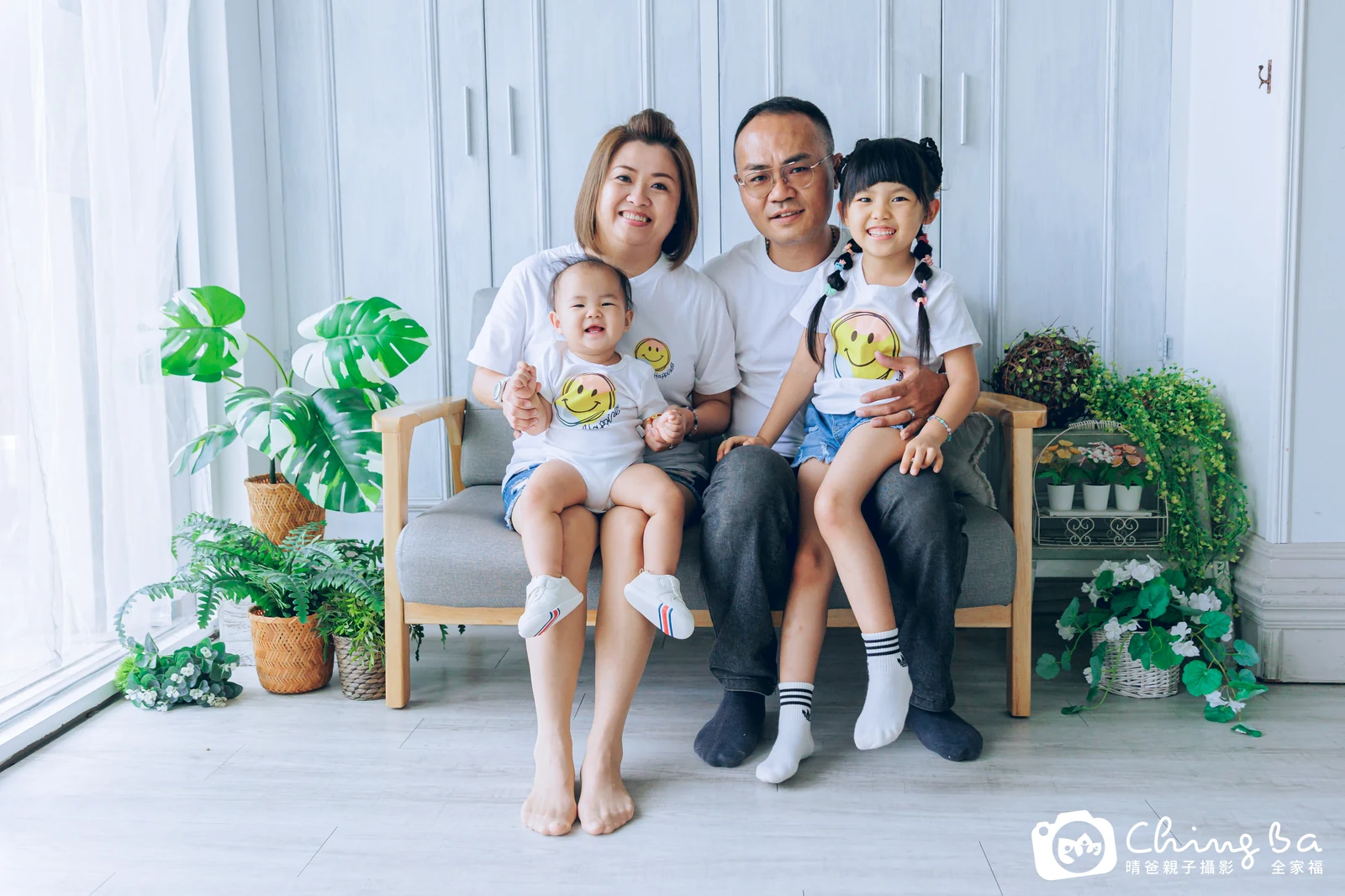 霓霓寶貝滿周歲抓周