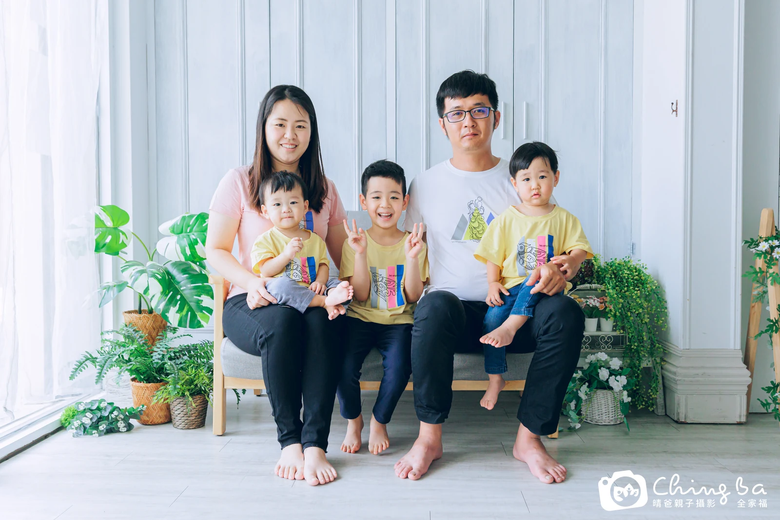 毅的台中小家庭抓周拍攝現場