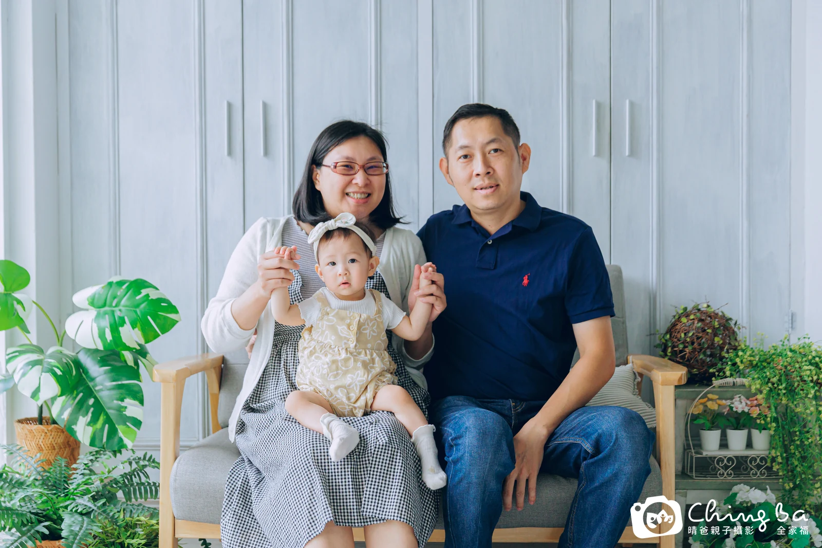 亭亭 1 歲寶貝 台中小家庭抓周紀念照｜晴爸親子攝影
