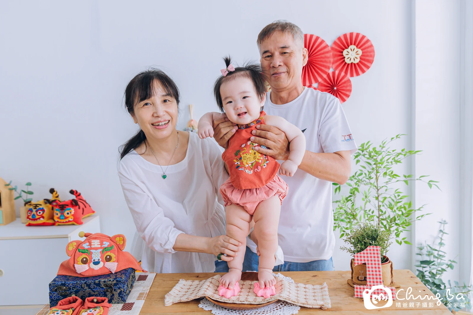 玥玥的台中小家庭抓周拍攝現場