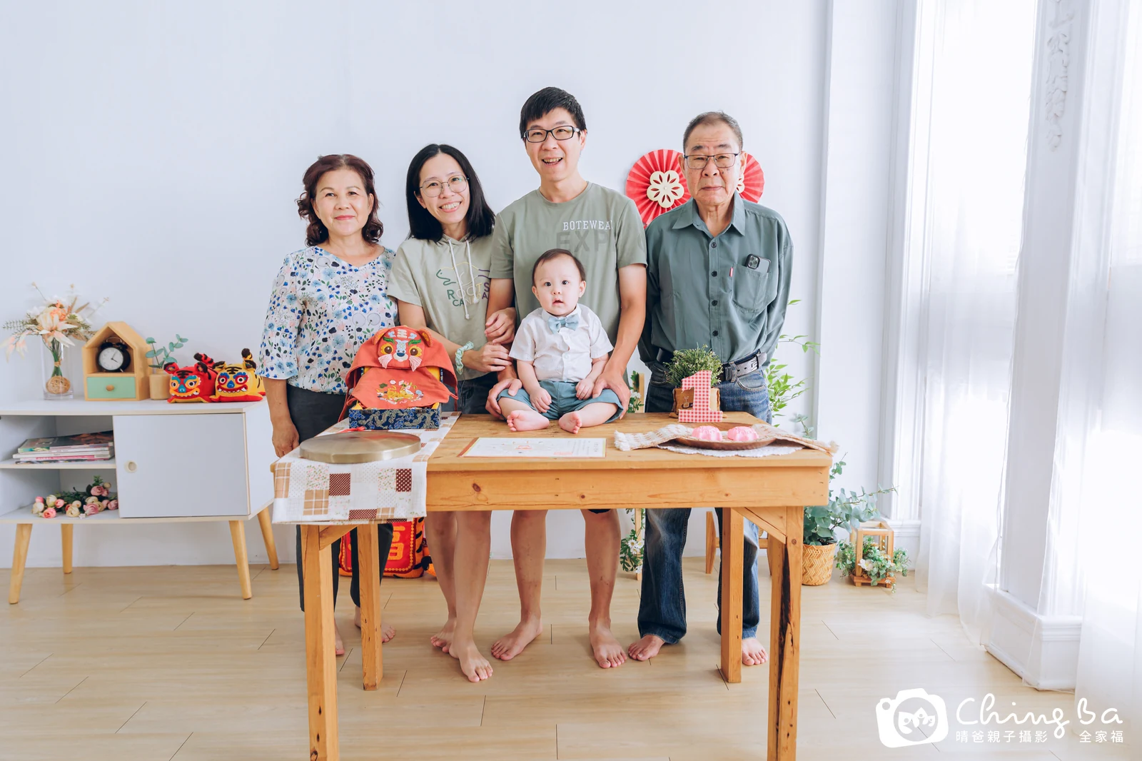 評的台中小家庭抓周拍攝現場