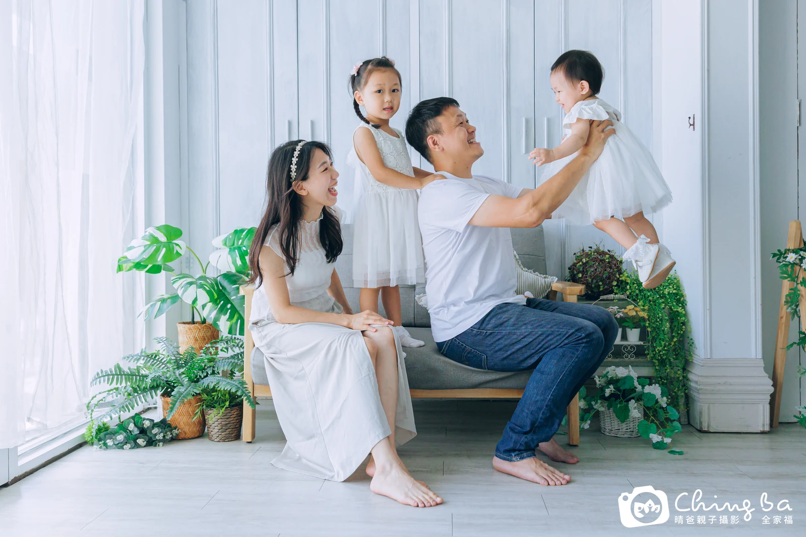 希希 11 個月寶貝 台中小家庭抓周紀念照｜晴爸親子攝影
