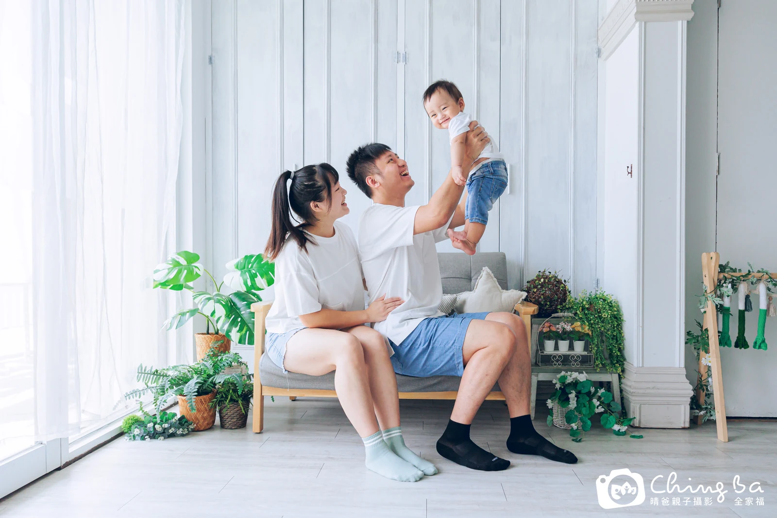 安安 約 1 歲寶貝 台中小家庭抓周紀念照｜晴爸親子攝影