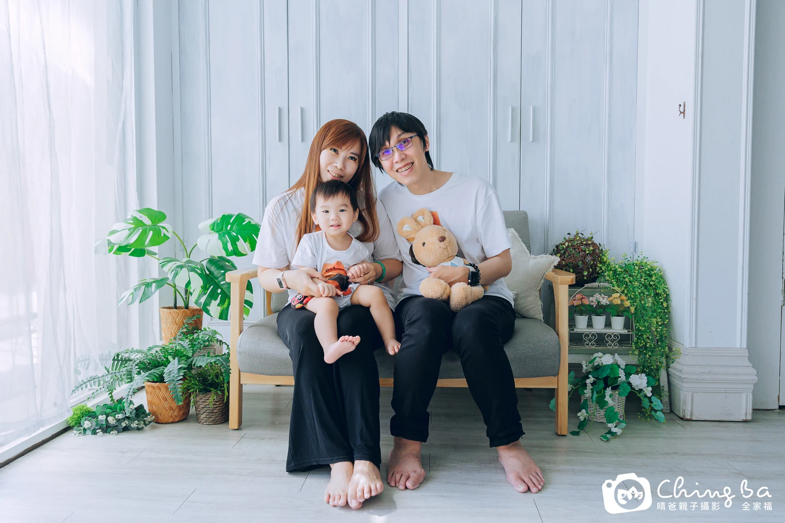 崴 1 歲寶貝 台中小家庭抓周紀念照｜晴爸親子攝影