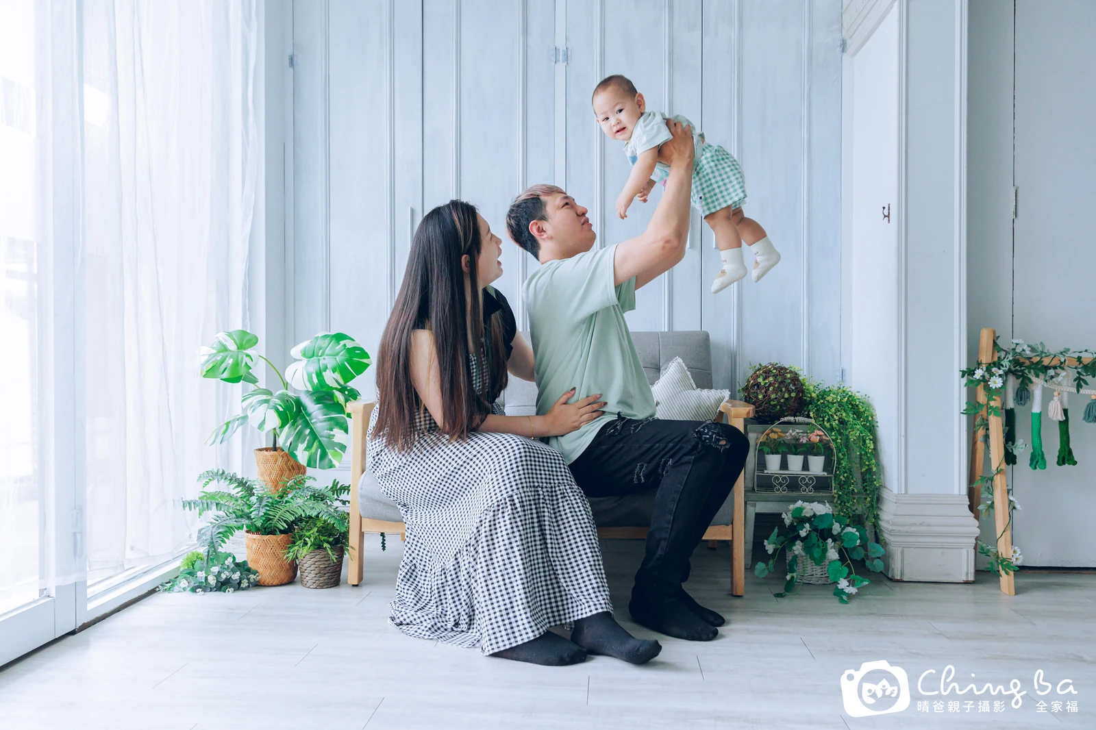 閎閎 11 個月寶貝 台中小家庭抓周紀念照｜晴爸親子攝影