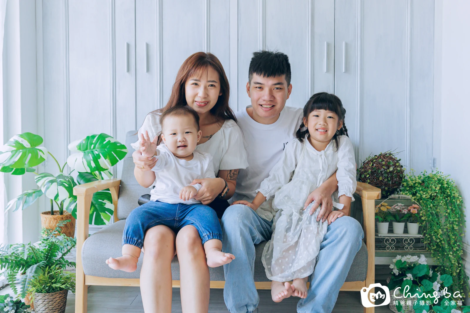 小湯圓 1 歲寶貝 台中小家庭抓周紀念照｜晴爸親子攝影