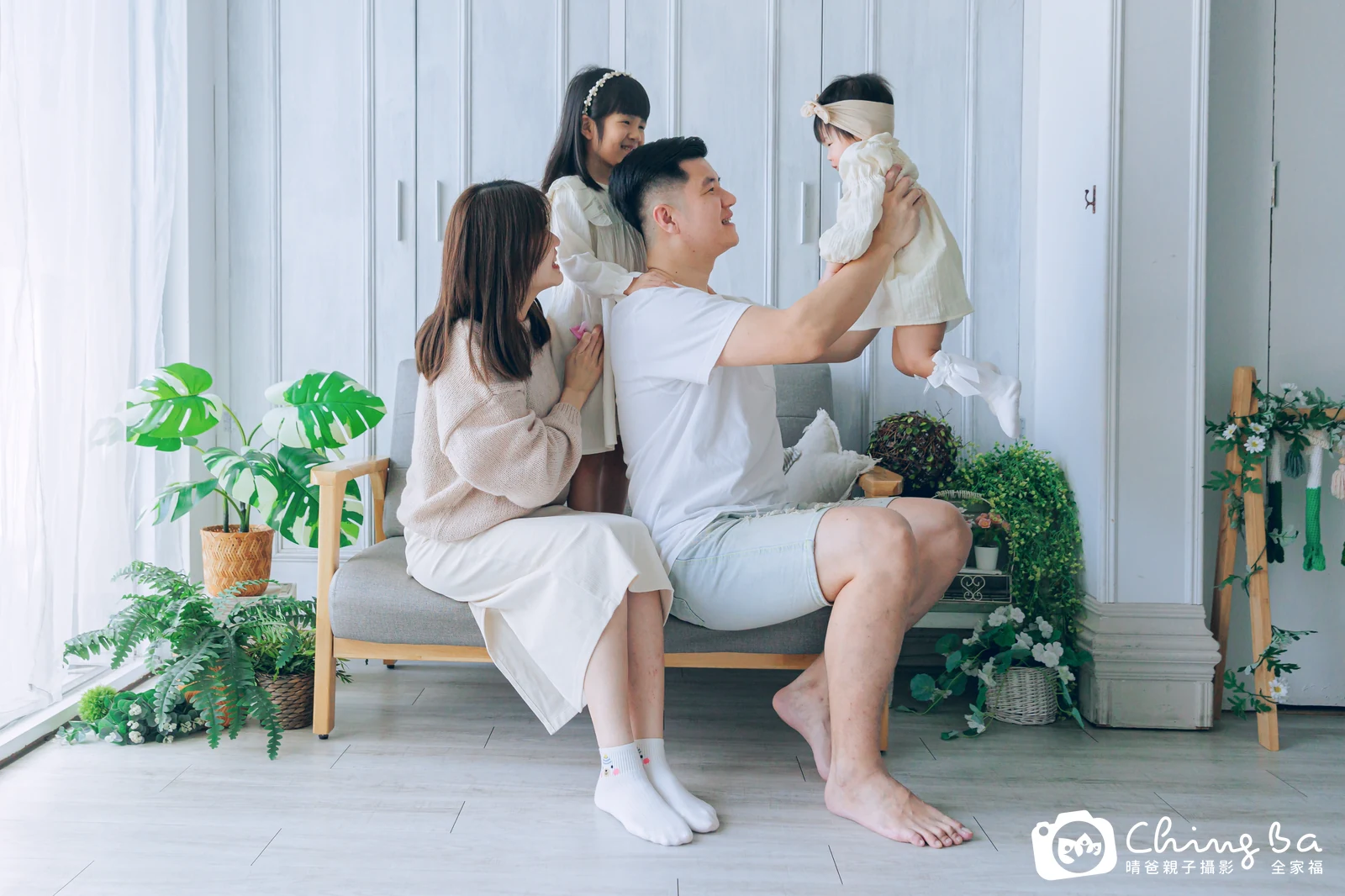 洋洋 1 歲寶貝 台中小家庭抓周紀念照｜晴爸親子攝影