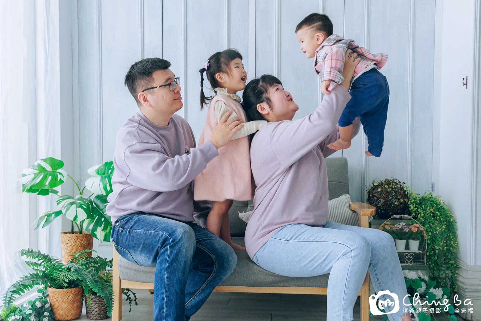 睿 1 歲寶貝 台中小家庭抓周紀念照｜晴爸親子攝影