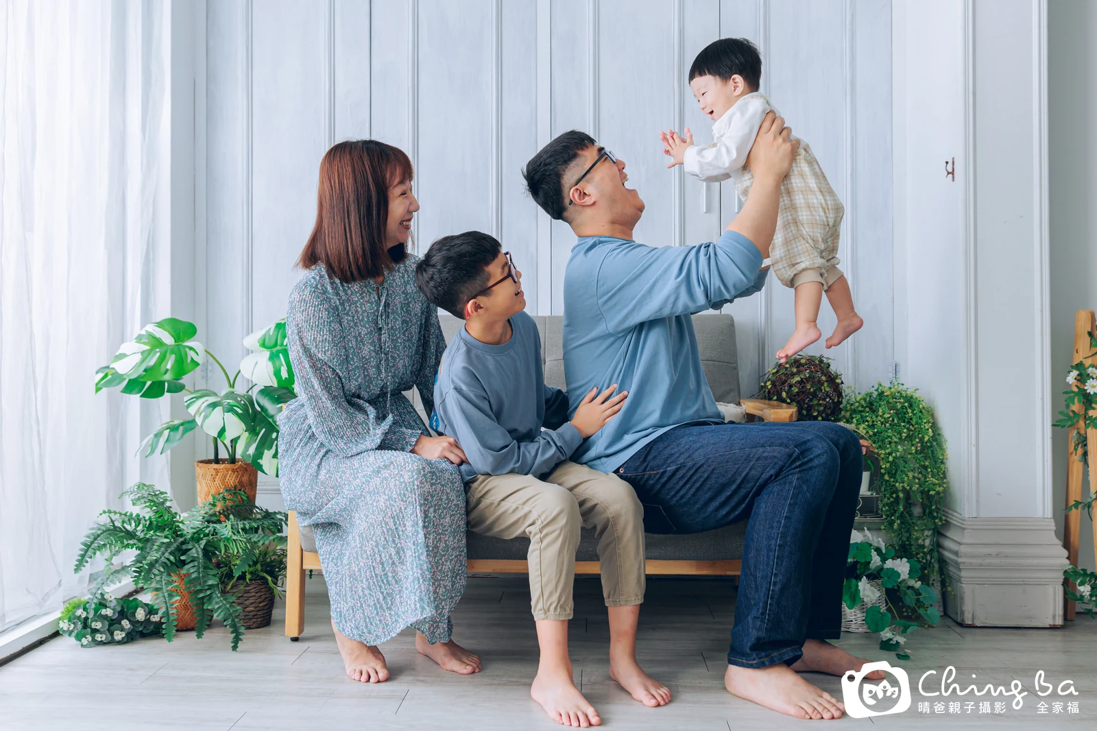 楷楷 1 歲寶貝 台中小家庭抓周紀念照｜晴爸親子攝影