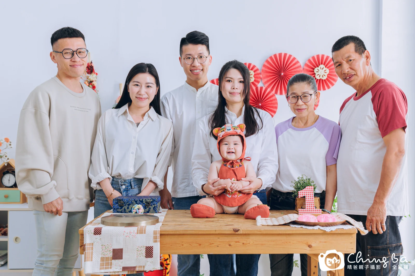 可頌在台中拍小家庭抓周的珍貴一刻