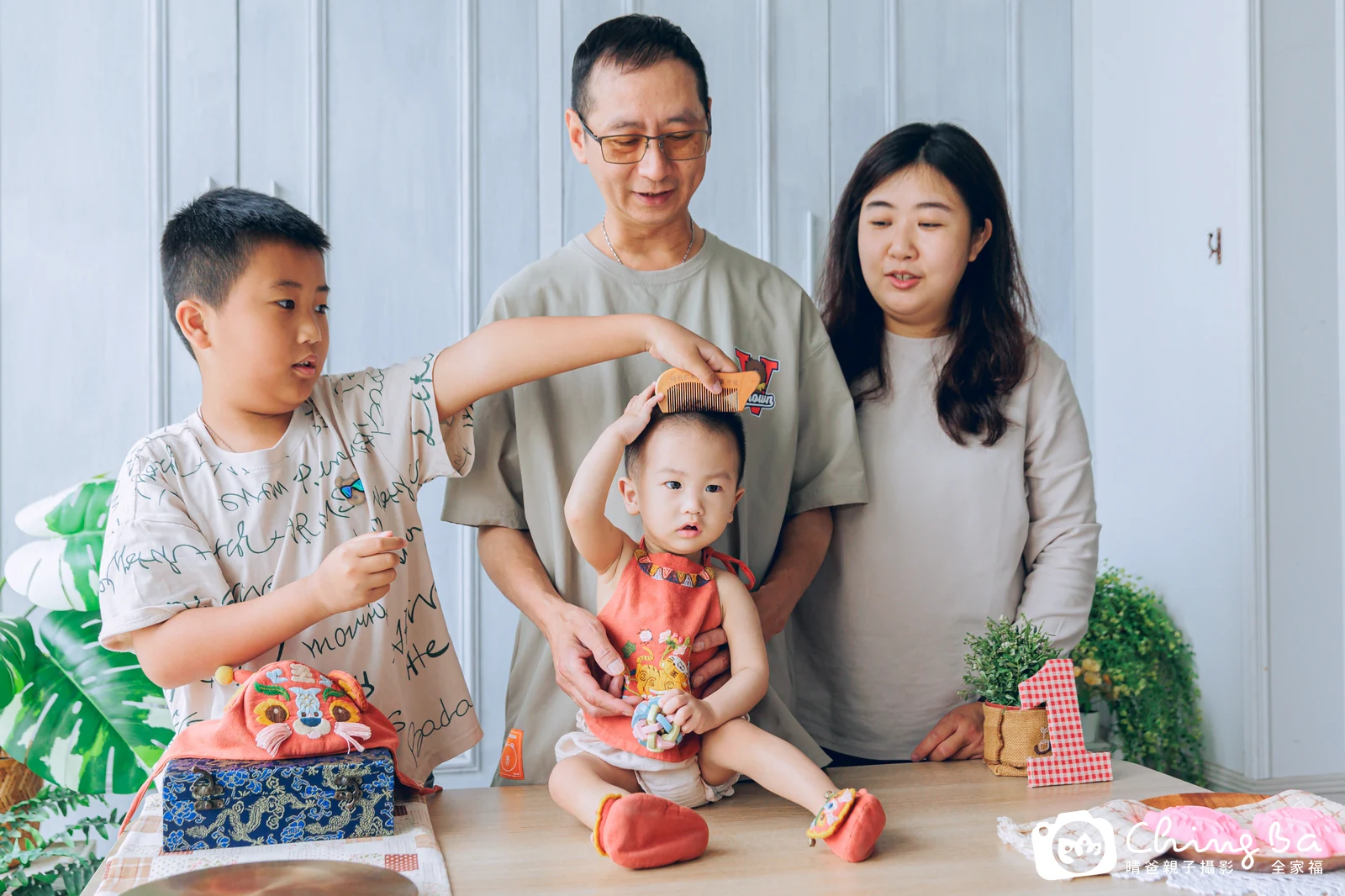 恩的台中小家庭抓周拍攝現場