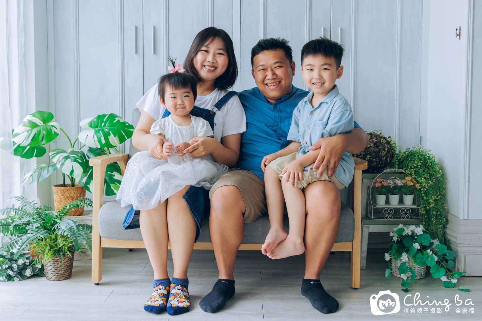 涵涵的台中小家庭抓周拍攝現場
