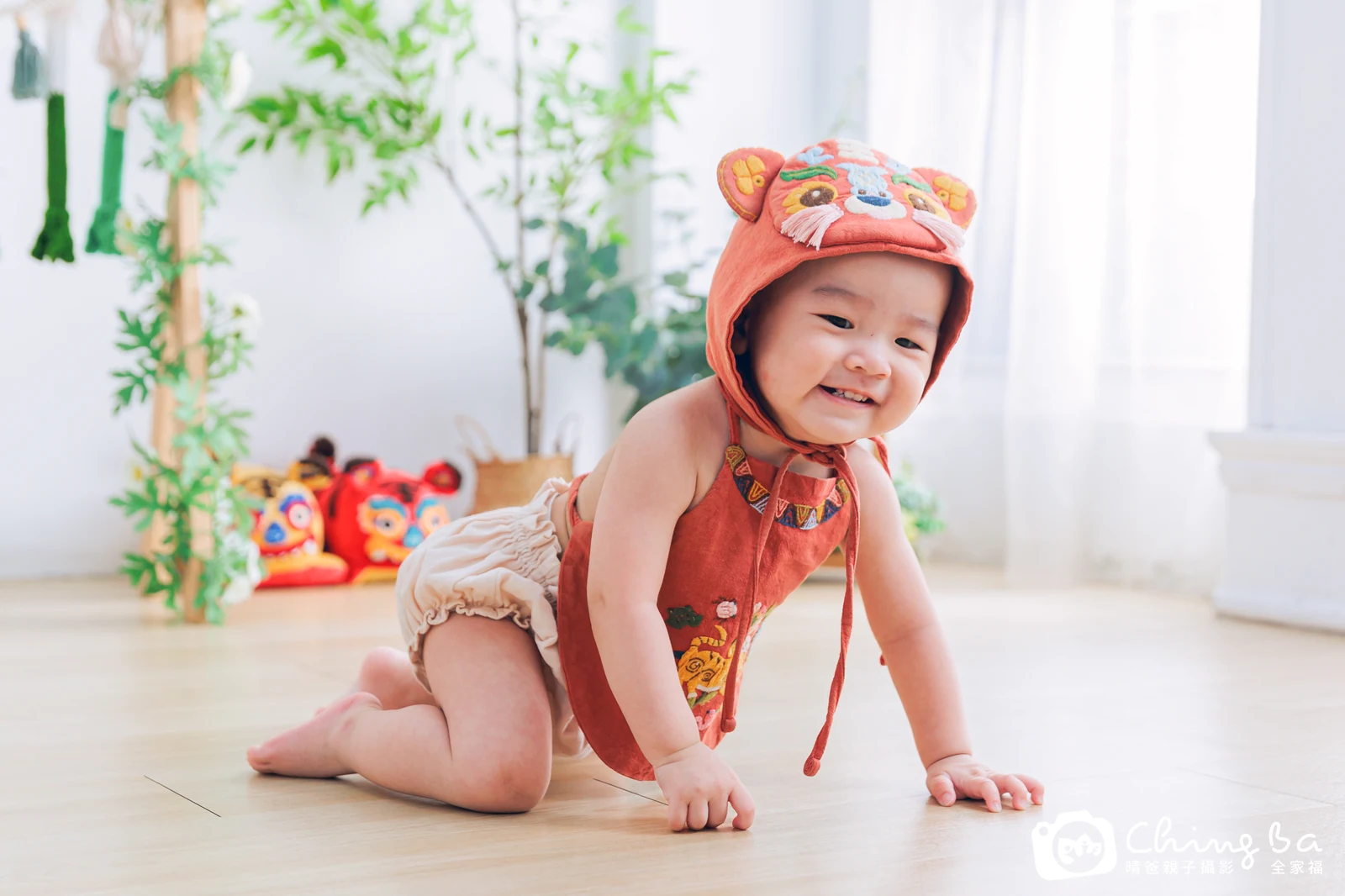 瑜周歲抓周儀式的紀錄（2025 年夏季・假日場）