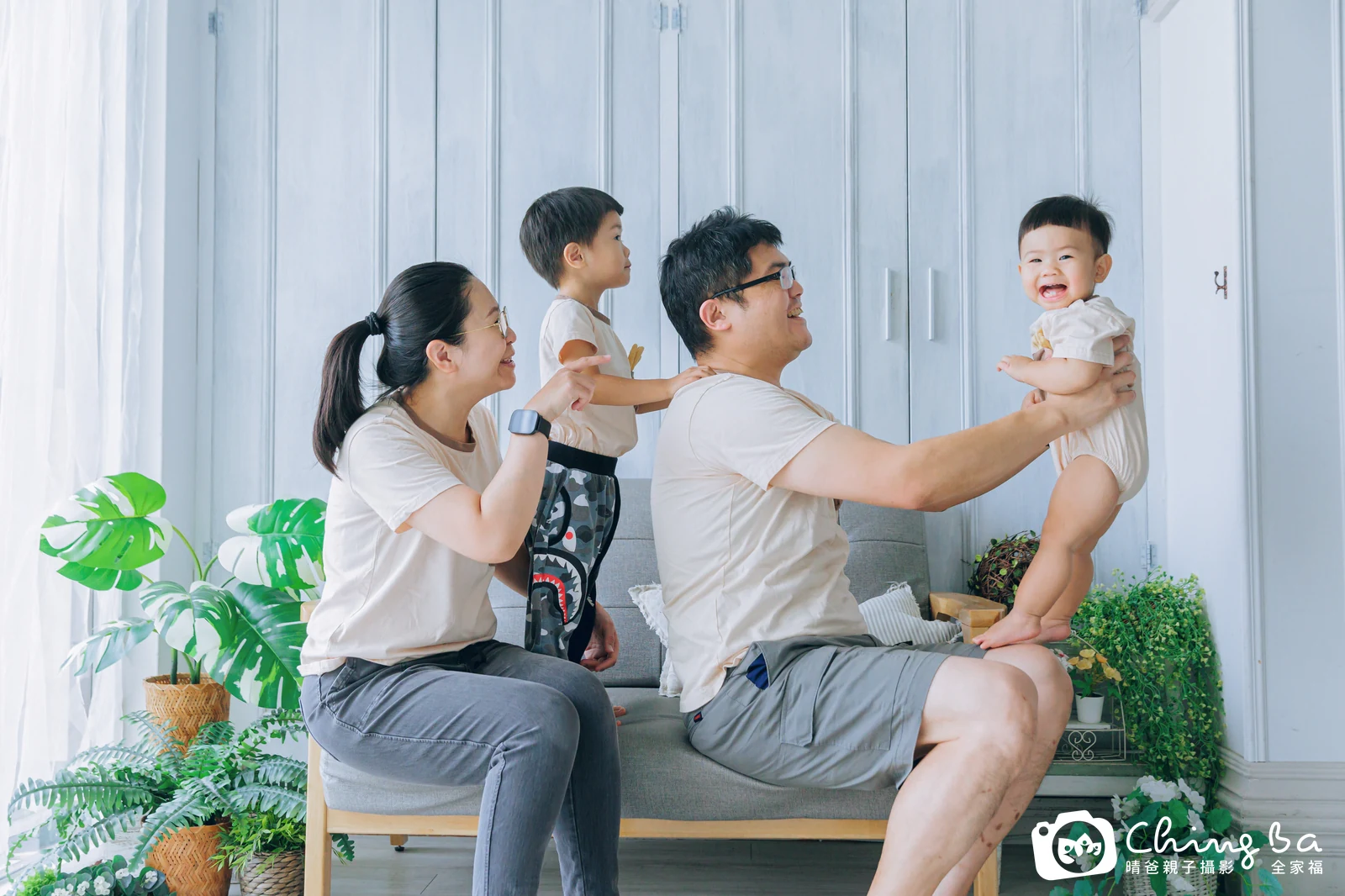 寶弟 1 歲寶貝 台中小家庭抓周紀念照｜晴爸親子攝影