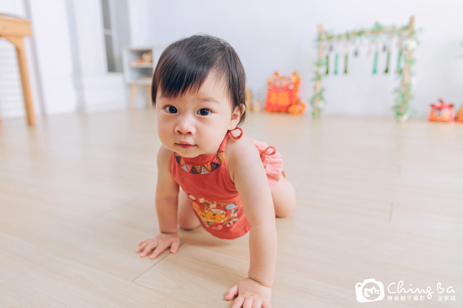 霏周歲抓周儀式的紀錄（2025 年秋季・平日場）