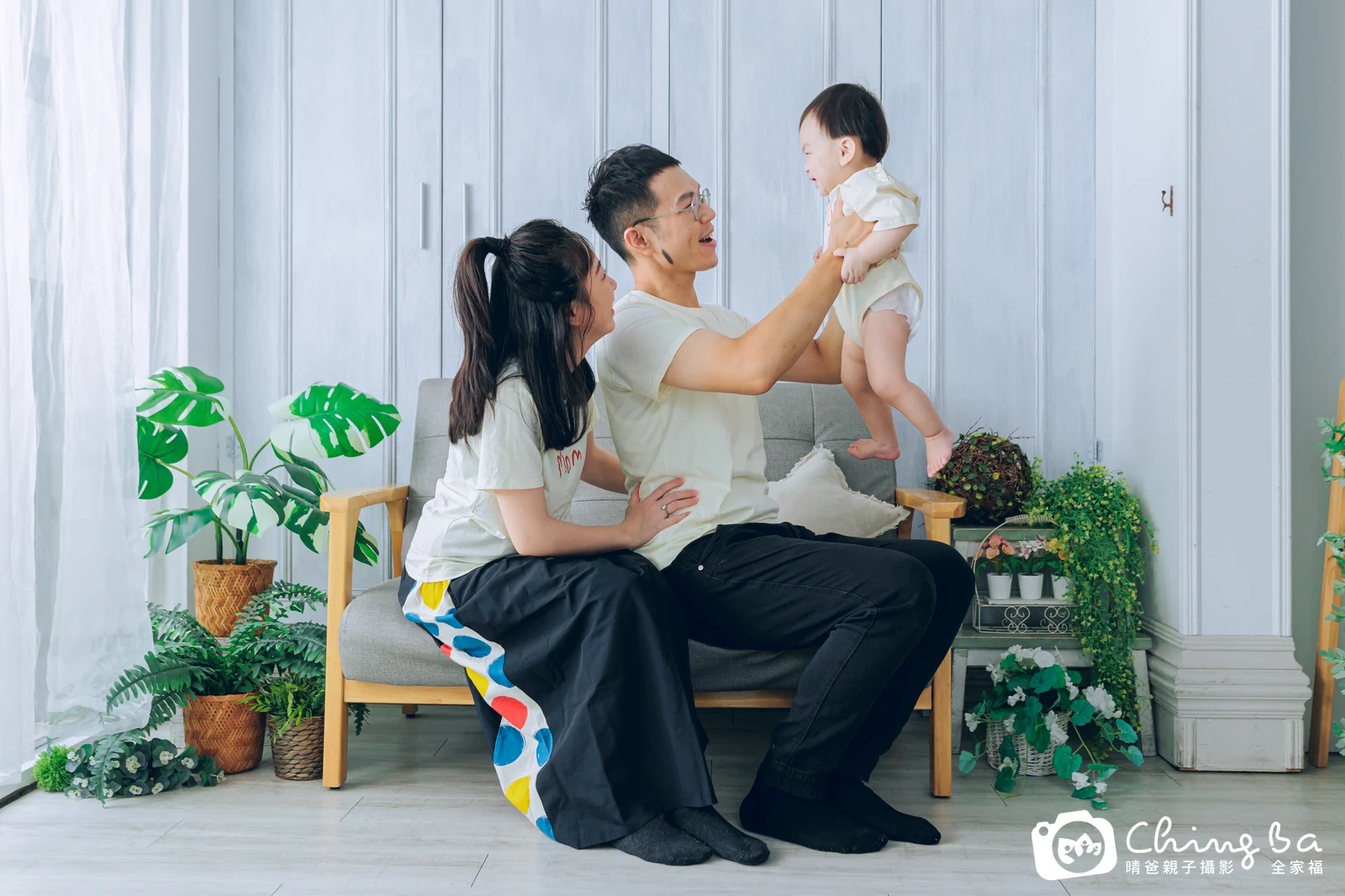 福寶 1 歲寶貝 台中小家庭抓周紀念照｜晴爸親子攝影