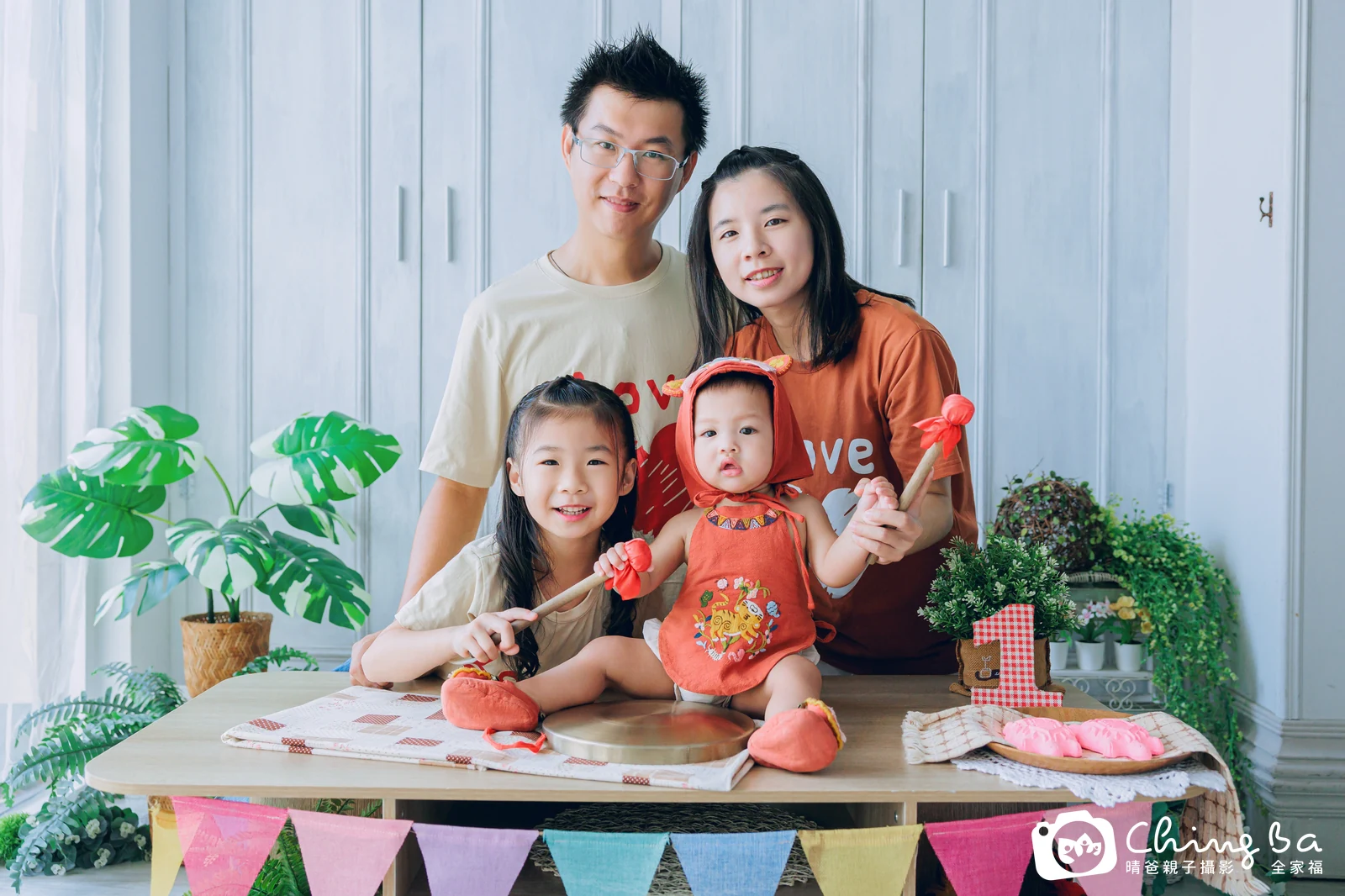 隆隆的台中小家庭抓周拍攝現場