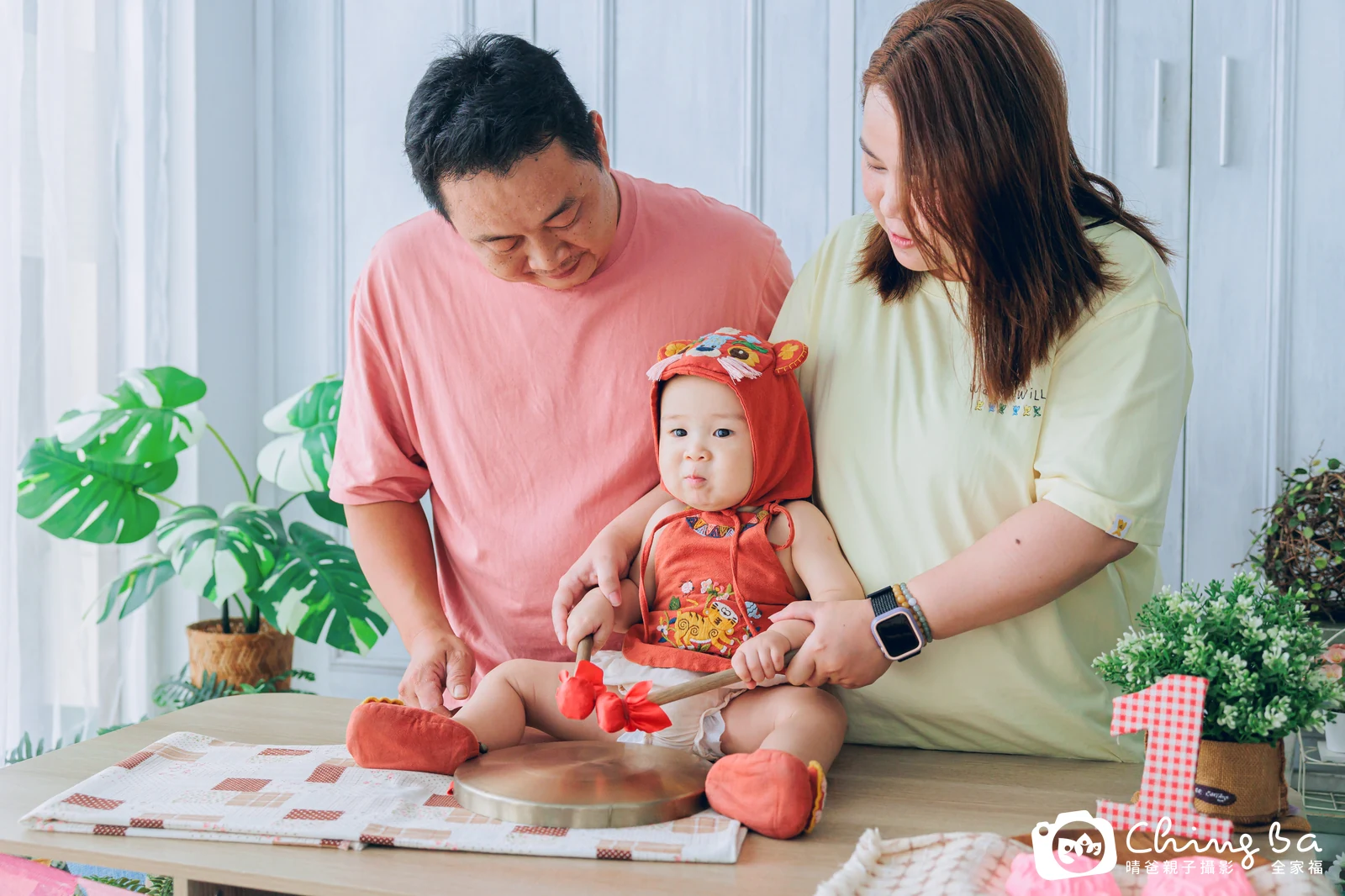齊齊的台中小家庭抓周拍攝現場