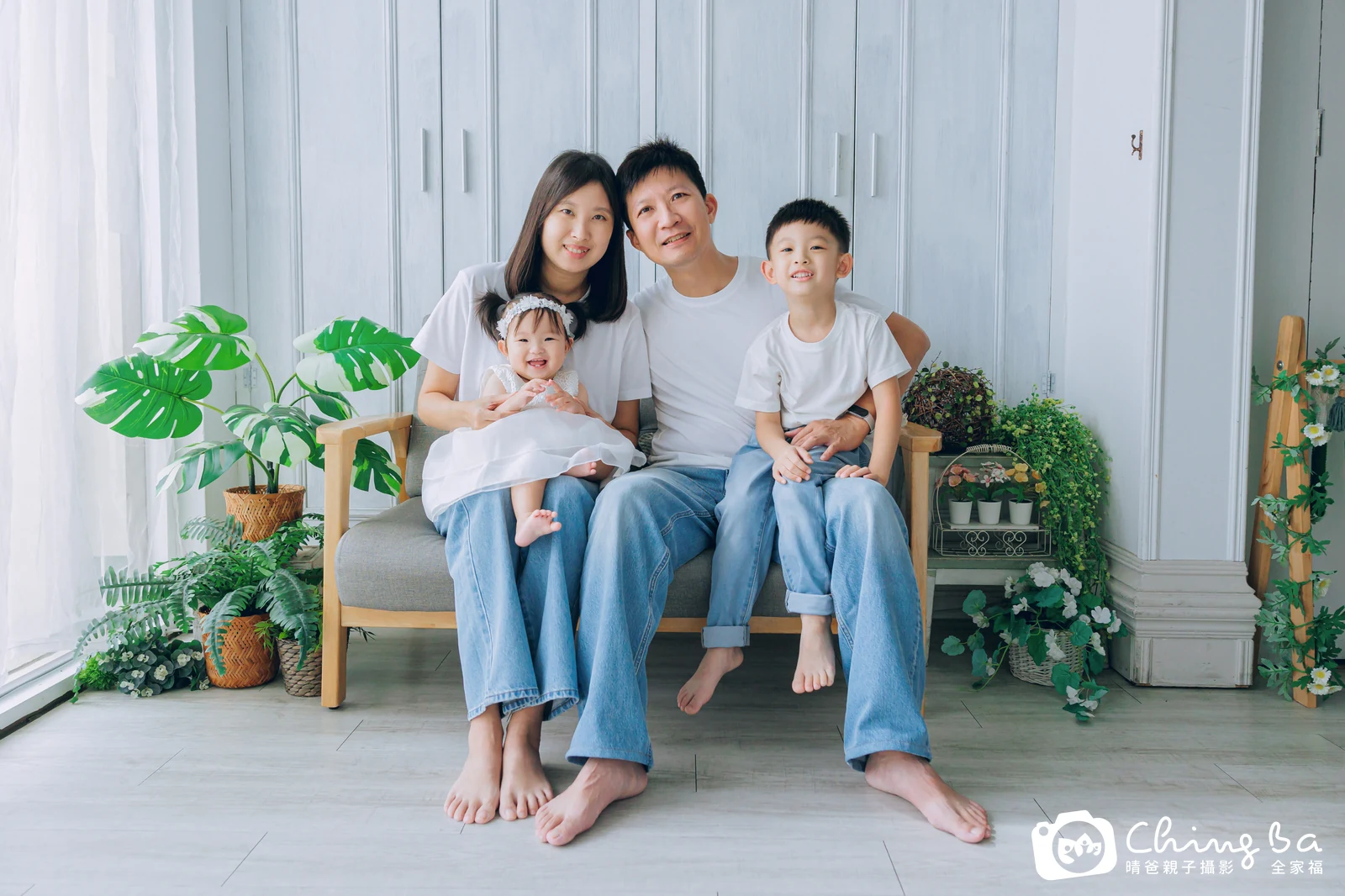 彤彤的台中小家庭抓周拍攝現場