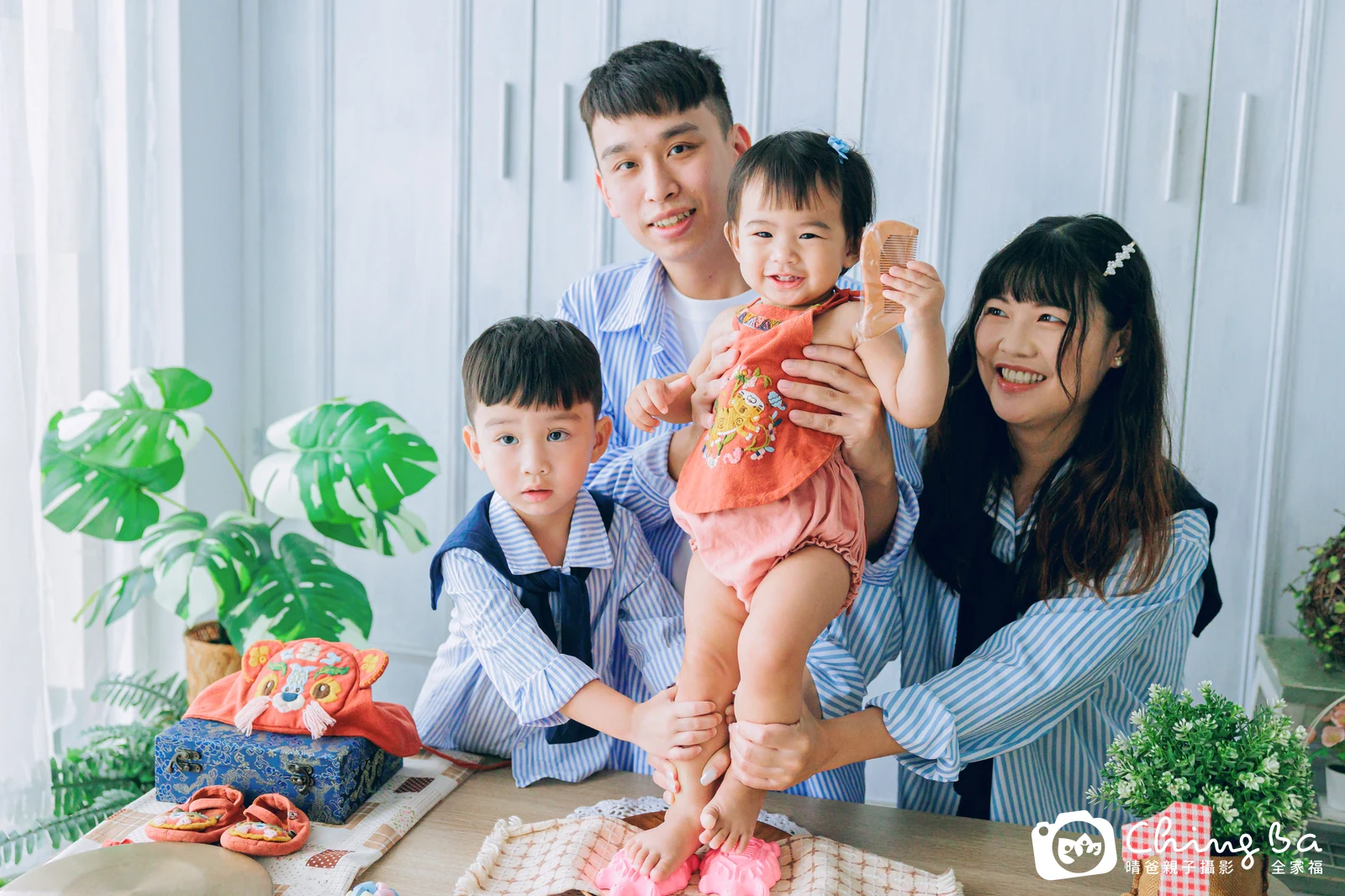 寧寧在台中拍小家庭抓周的珍貴一刻