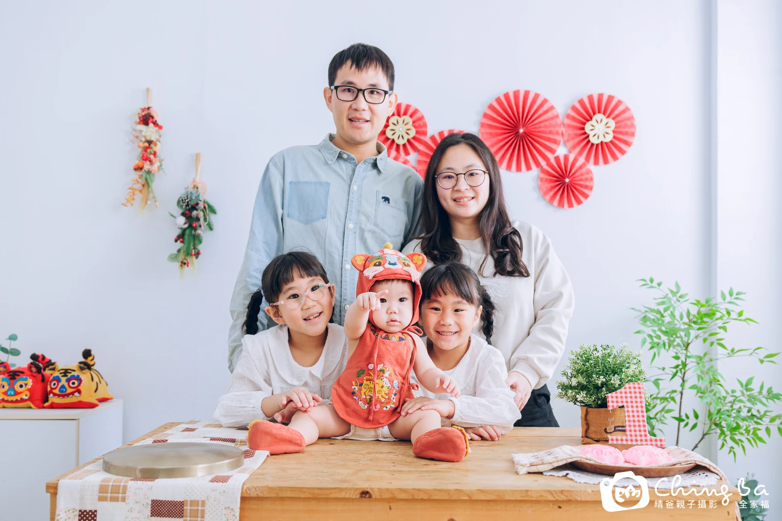 錢錢在台中拍小家庭抓周的珍貴一刻