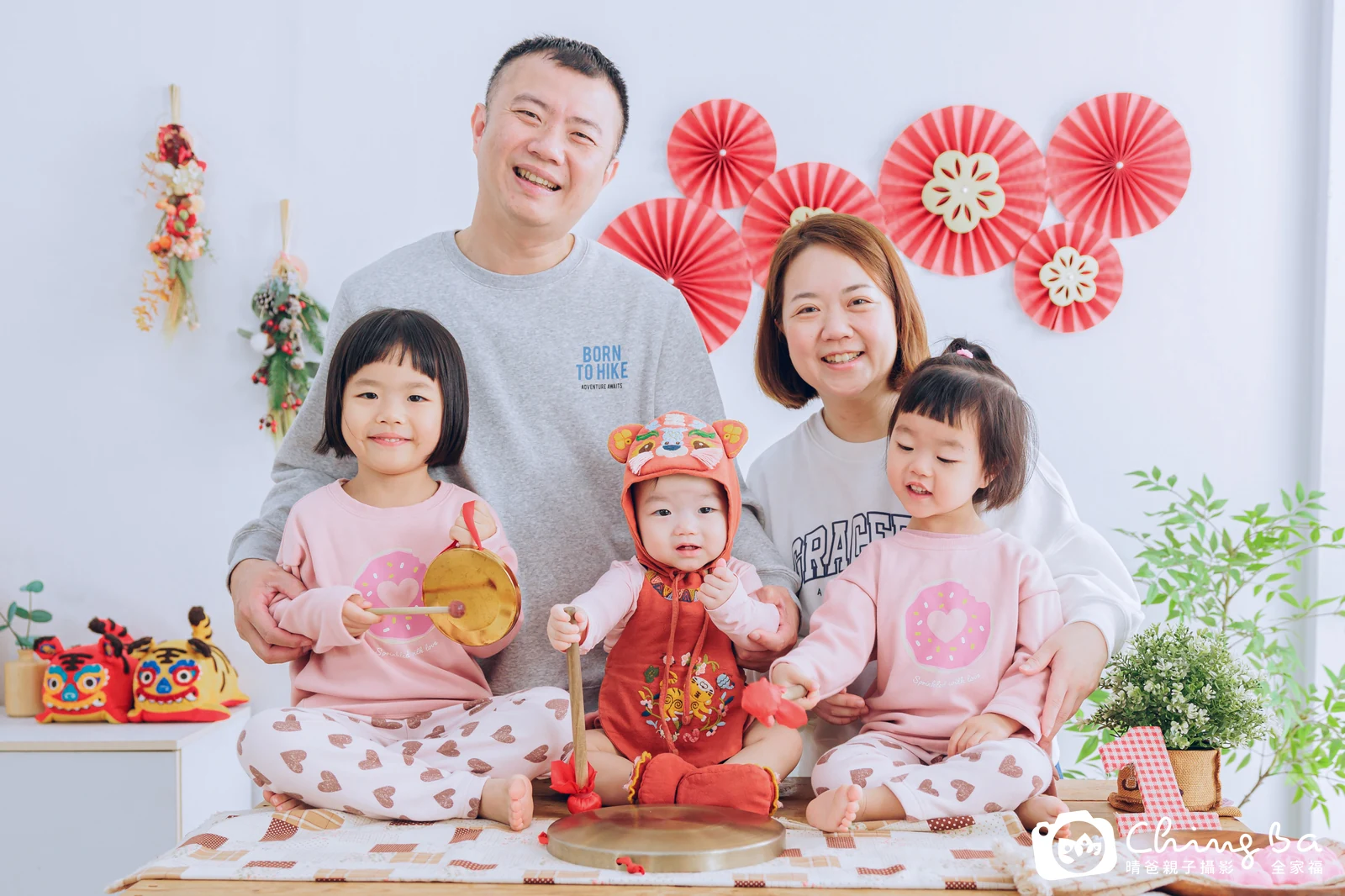 琪琪在台中拍小家庭抓周的珍貴一刻