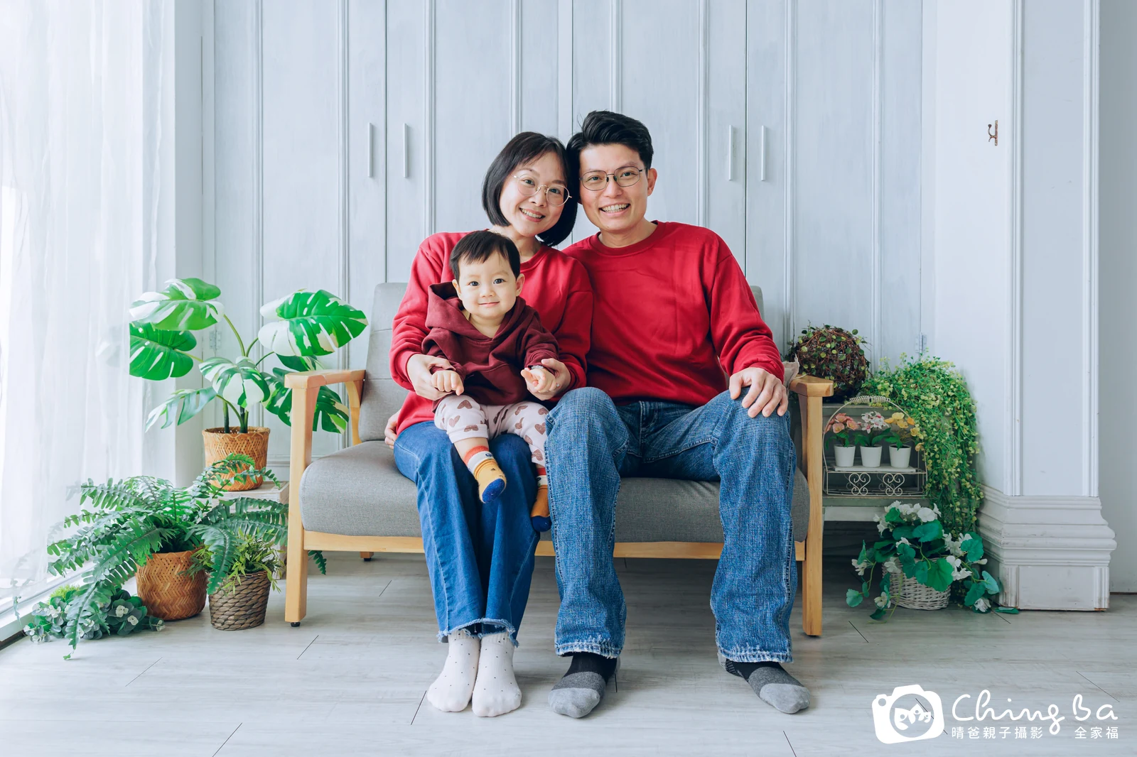 睿睿 1 歲寶貝 台中小家庭抓周紀念照｜晴爸親子攝影